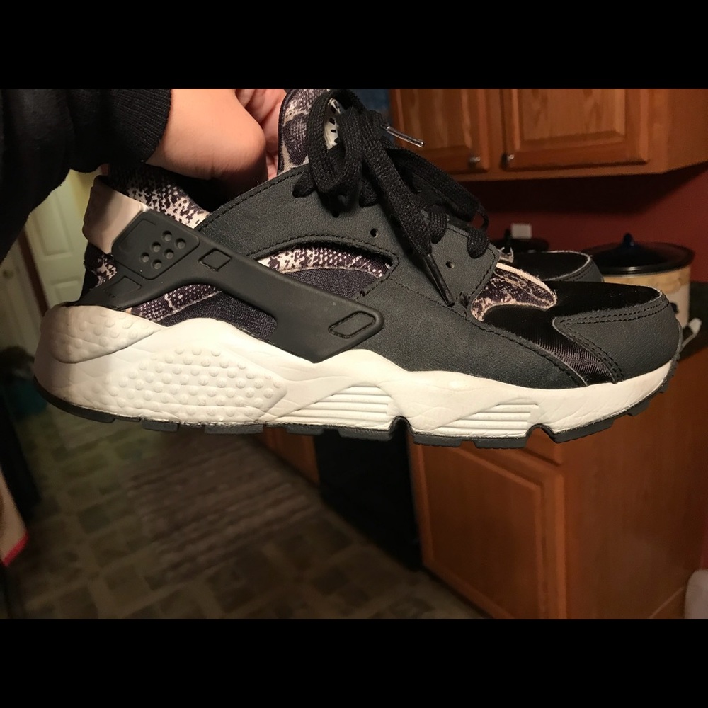 Nike Huraches
